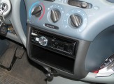 Toyota Yaris 2 02